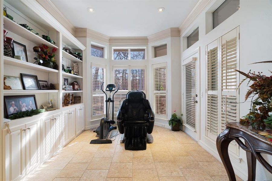 Furnished interior view inside a new home in , Powderly (Image 16).