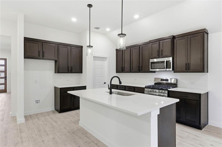 Furnished interior view inside a new home in Meadow Lakes, Fort Worth (Image 11).