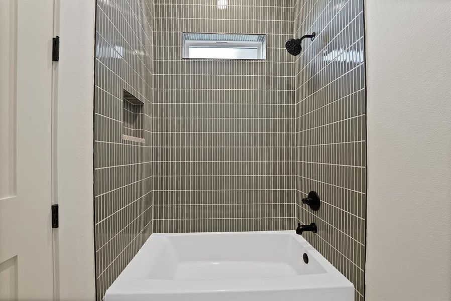 Close-up of interior finishes inside a home in , Weatherford (Image 18). Close-up of interior finishes inside a home in , Weatherford (Image 18).