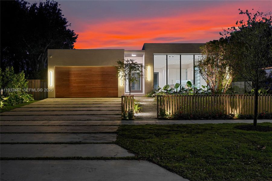 Image 40 of a home in .