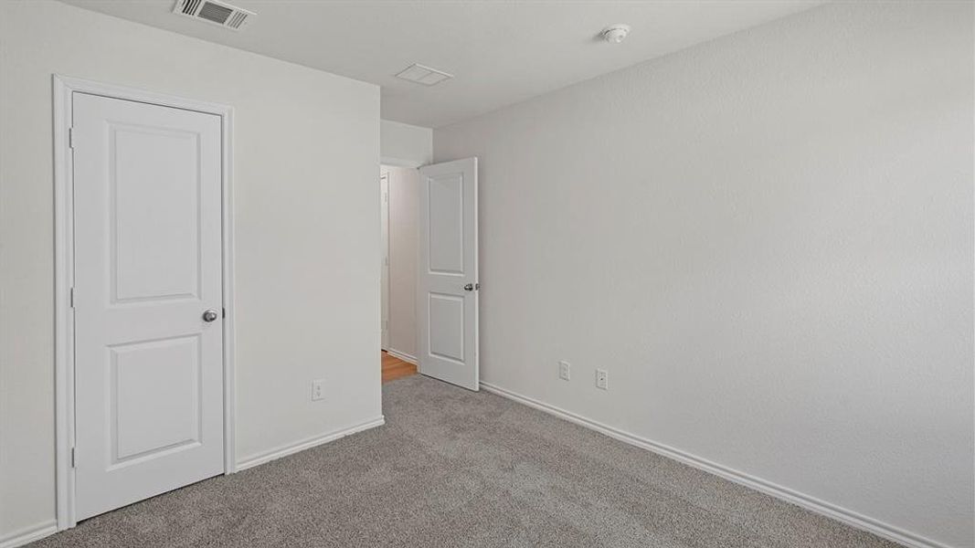 Spacious, unfurnished interior of a new home in Stonewyck Farms, Ennis (Image 16). Spacious, unfurnished interior of a new home in Stonewyck Farms, Ennis (Image 16).