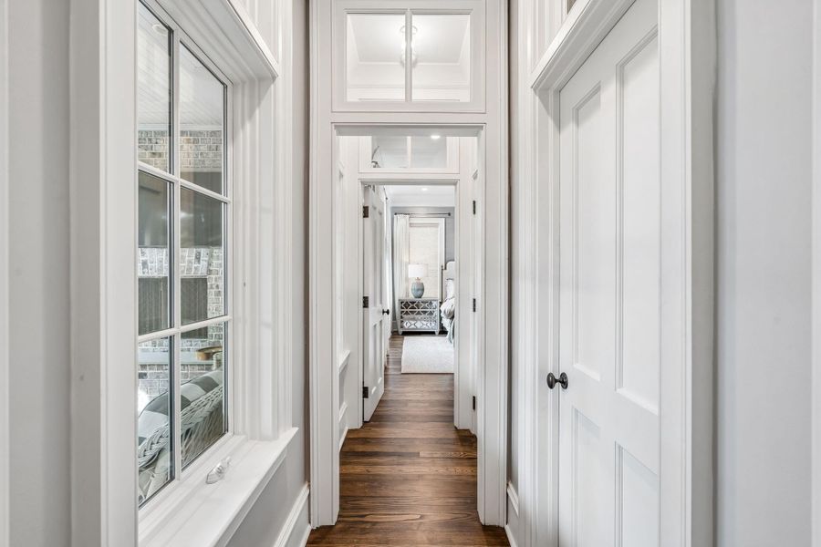 Image 101 of a home in .