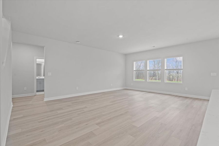 Spacious, unfurnished interior of a new home in Collier Ridge, Moore (Image 13).