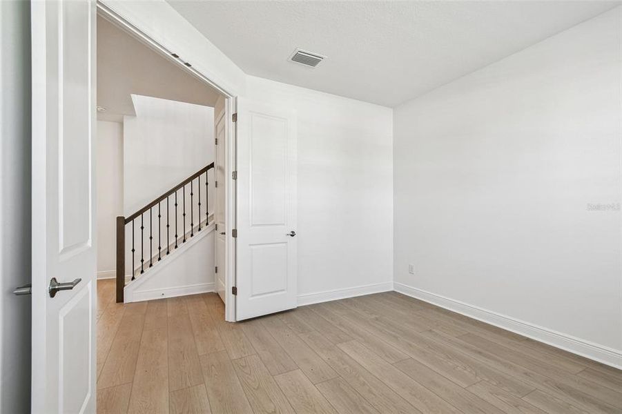 Spacious, unfurnished interior of a new home in Hawkstone, Sarasota (Image 27). Spacious, unfurnished interior of a new home in Hawkstone, Sarasota (Image 27).