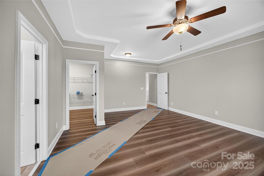 Spacious, unfurnished interior of a new home in , Salisbury (Image 14).