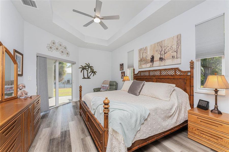 Furnished interior view inside a new home in , Punta Gorda (Image 41).