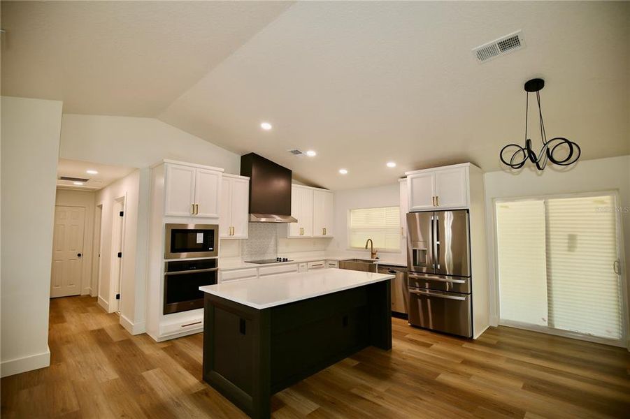 Furnished interior view inside a new home in , Orlando (Image 12).