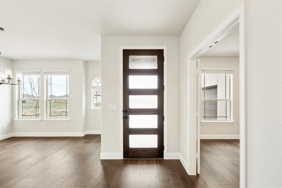 Spacious, unfurnished interior of a new home in ArrowBrooke, Aubrey (Image 39). Spacious, unfurnished interior of a new home in ArrowBrooke, Aubrey (Image 39).