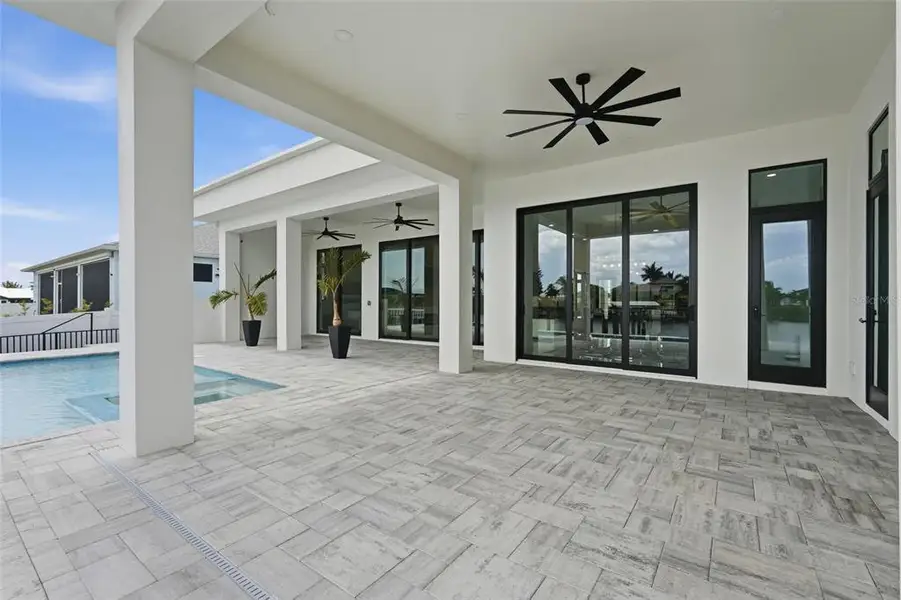 Exterior details and patio area of a home in , Cape Coral (Image 35).