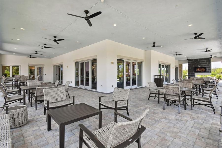 Community amenities in , Wesley Chapel (Image 67).