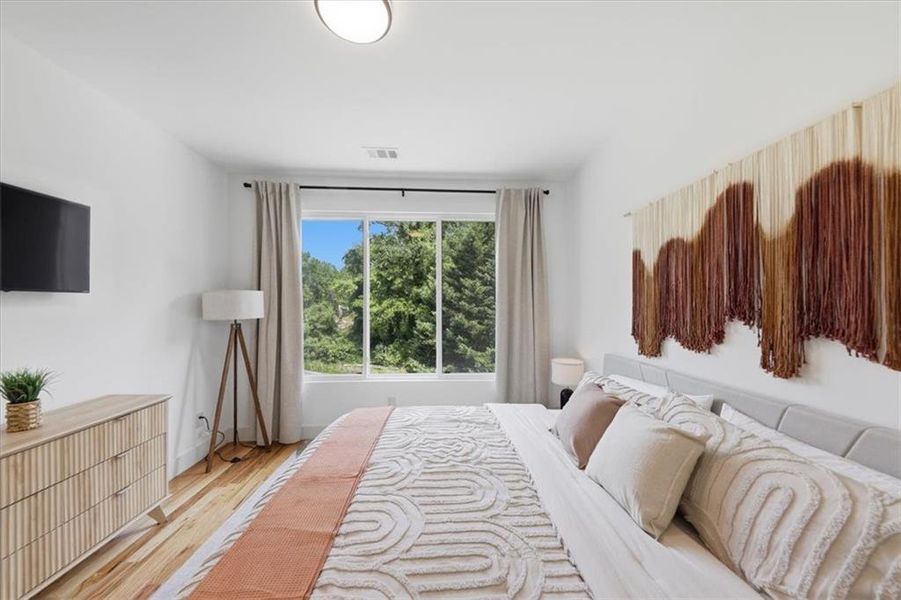 Furnished interior view inside a new home in , Atlanta (Image 48).