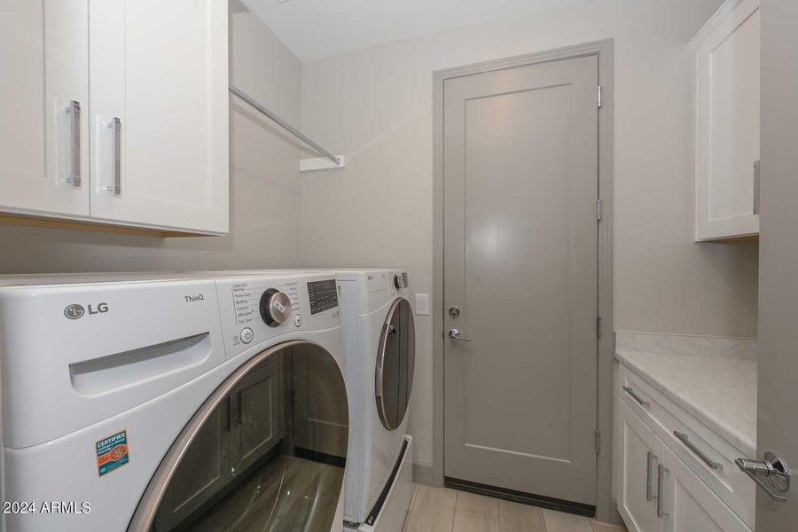 Laundry Room2