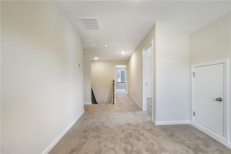 Spacious, unfurnished interior of a new home in Conner Springs, Social Circle (Image 24).