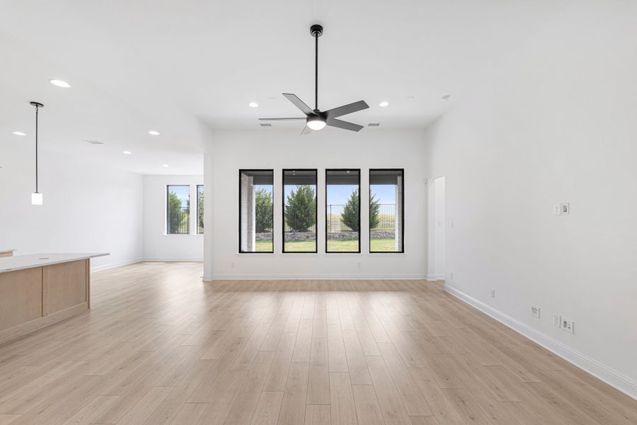Spacious, unfurnished interior of a new home in Nelson Lake Estates, Rockwall (Image 19).