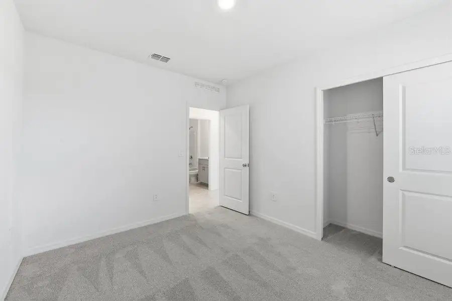 Spacious, unfurnished interior of a new home in Firethorn, Parrish (Image 19).