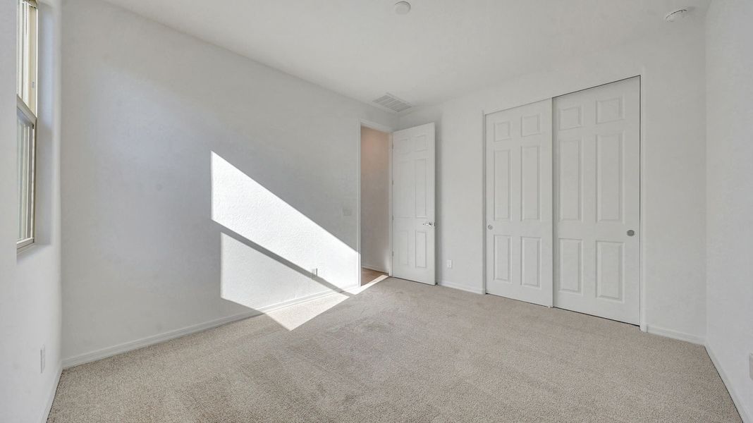 Spacious, unfurnished interior of a new home in Tierra Vistoso, Surprise (Image 13).