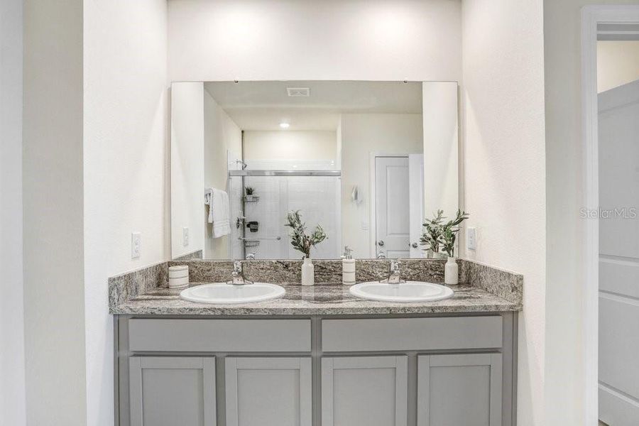 Image 35 of a home in Epperson.