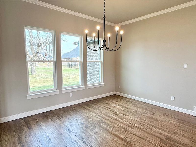 Spacious, unfurnished interior of a new home in , Granbury (Image 20).