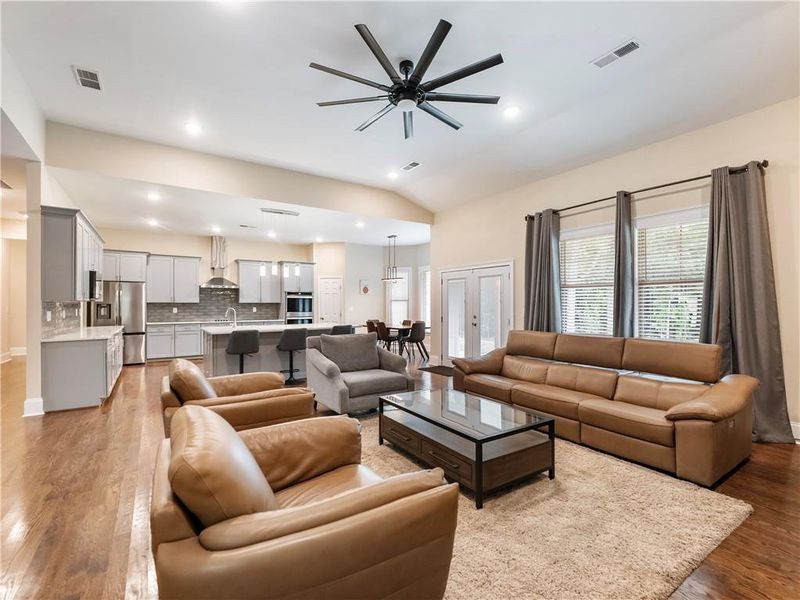 Furnished interior view inside a new home in , Ellenwood (Image 14).