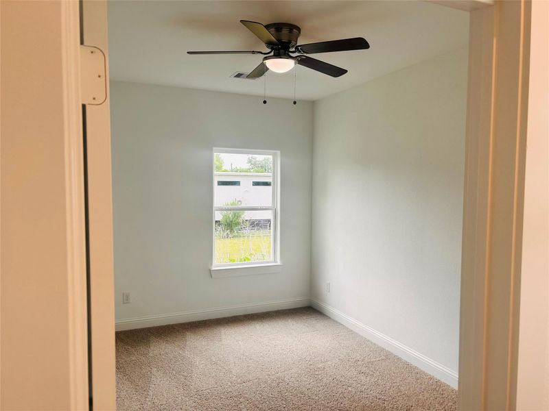 Secondary bedrooms are just as spacious with a Jack & Jill bathroom.