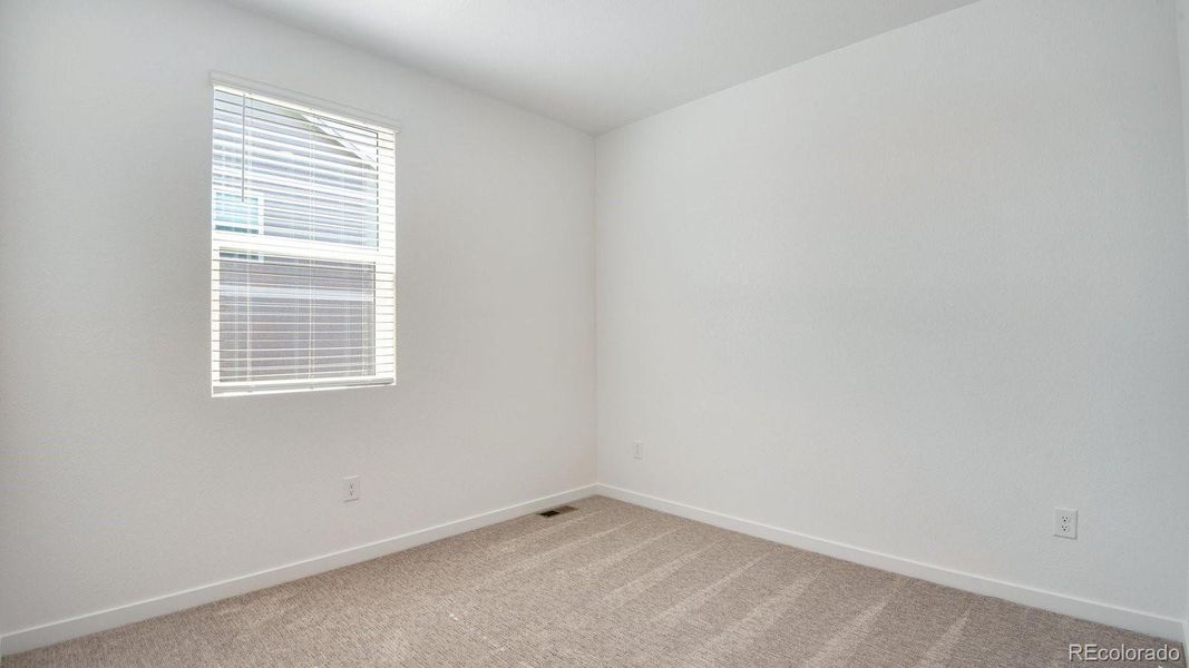 Spacious, unfurnished interior of a new home in Timberleaf, Thornton (Image 29).