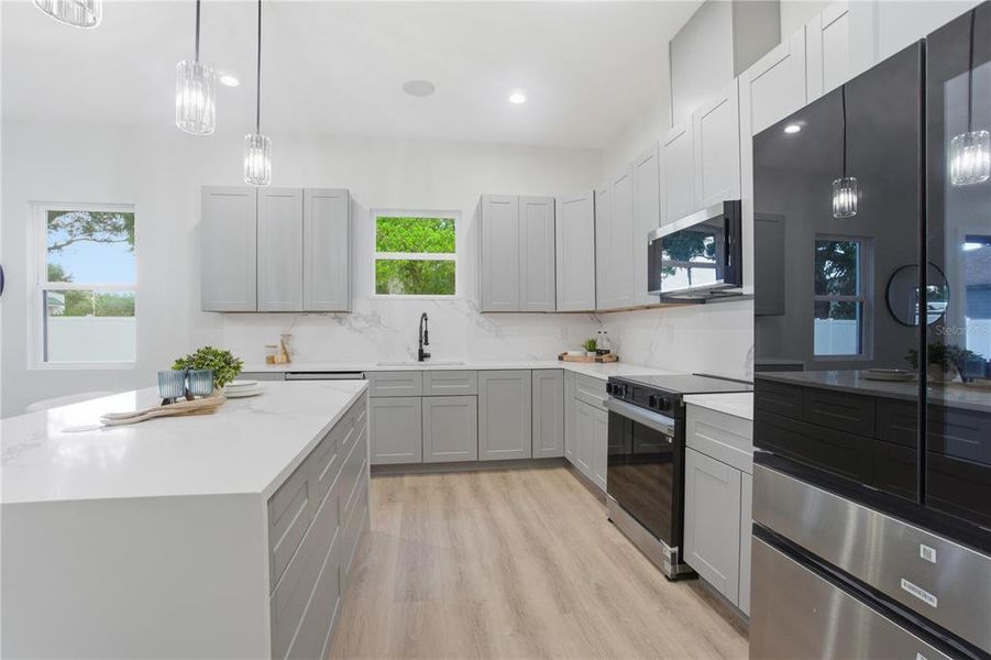 Furnished interior view inside a new home in , Belle Isle (Image 50).