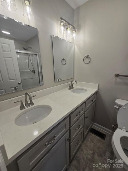 Furnished interior view inside a new home in , Troy (Image 9).