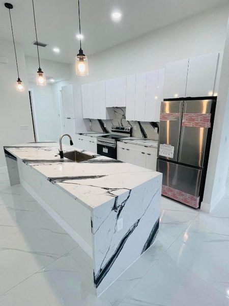 14d8d84c-2c6c-4ca1-b30f-505bbfd45aa2