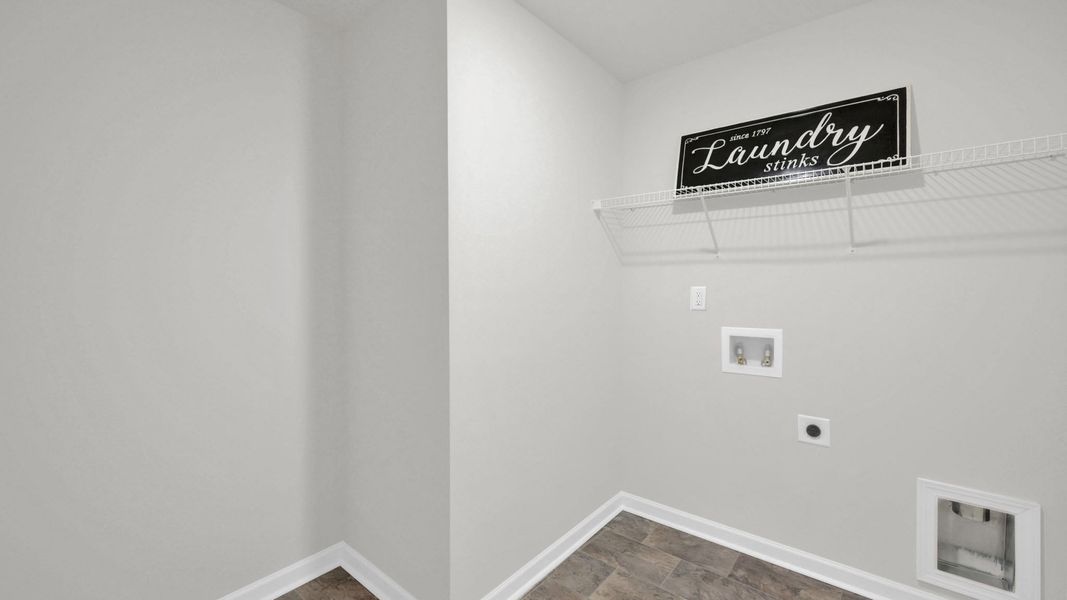 Spacious, unfurnished interior of a new home in Sweet Briar, Ooltewah (Image 20).