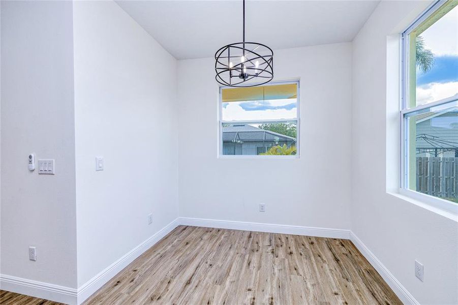 Spacious, unfurnished interior of a new home in , Port Charlotte (Image 29).