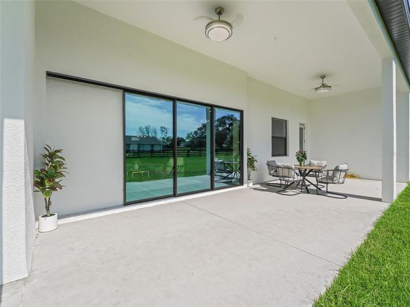 Exterior details and patio area of a home in , Ocala (Image 45).