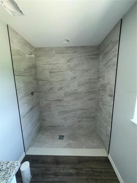 Spacious, unfurnished interior of a new home in , Ocala (Image 28).