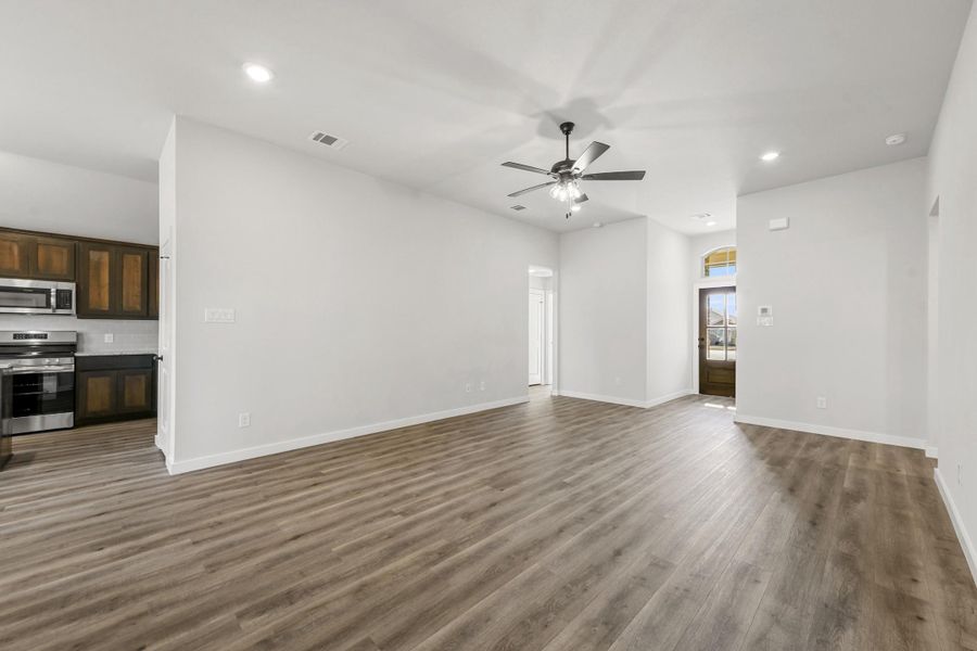 Representative unfurnished interior of a home built from the Cambria I by Cheldan Homes in Sunset Ridge, Keene (Image 71). Representative unfurnished interior of a home built from the Cambria I by Cheldan Homes in Sunset Ridge, Keene (Image 71).