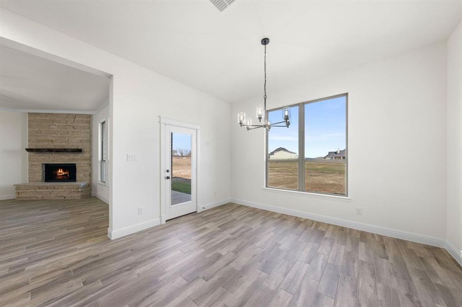 Spacious, unfurnished interior of a new home in , Waxahachie (Image 16).