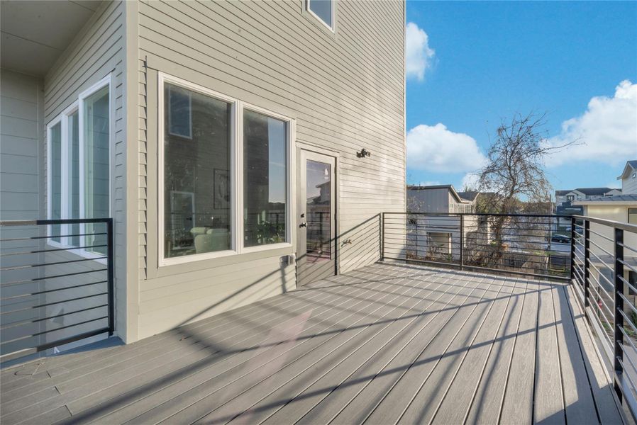 Exterior details and patio area of a home in , Austin (Image 24).
