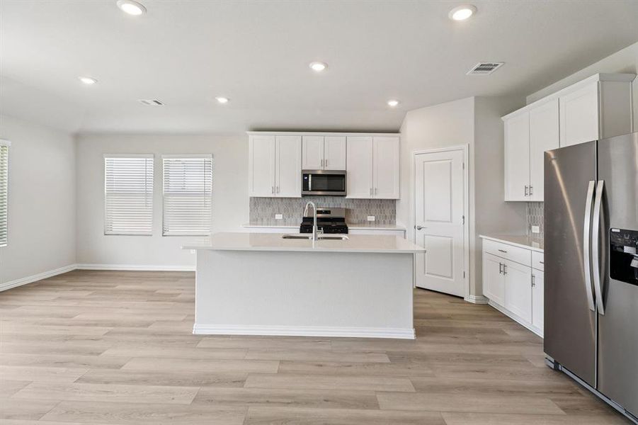 Photo is not of the actual home, but is an inspirational photo of builder’s model home and may depict options, furnishings, and/or decorator features that are not included.