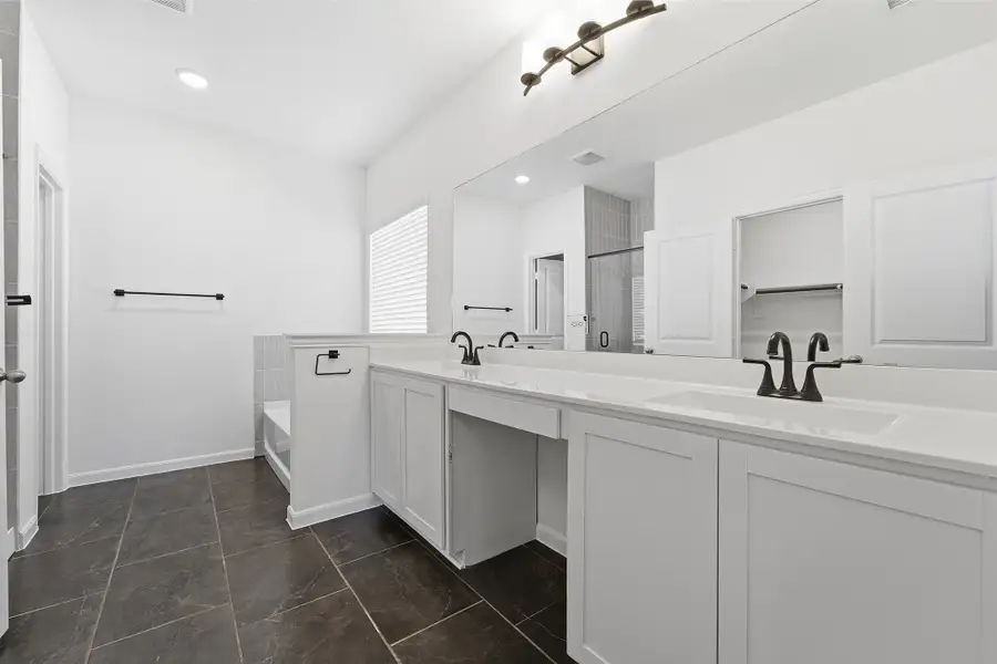 Furnished interior view inside a new home in Pebblebrook, Sherman (Image 10).