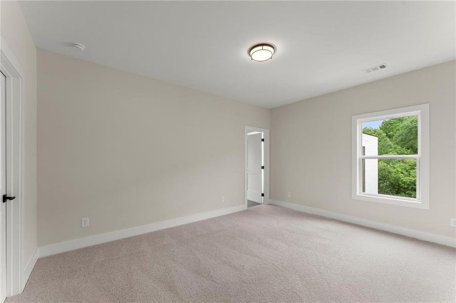 Spacious, unfurnished interior of a new home in West Town, Atlanta (Image 28). Spacious, unfurnished interior of a new home in West Town, Atlanta (Image 28).