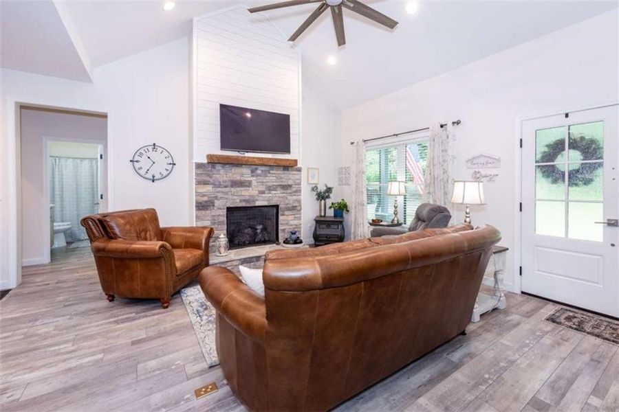 Furnished interior view inside a new home in , Ellijay (Image 6). Furnished interior view inside a new home in , Ellijay (Image 6).