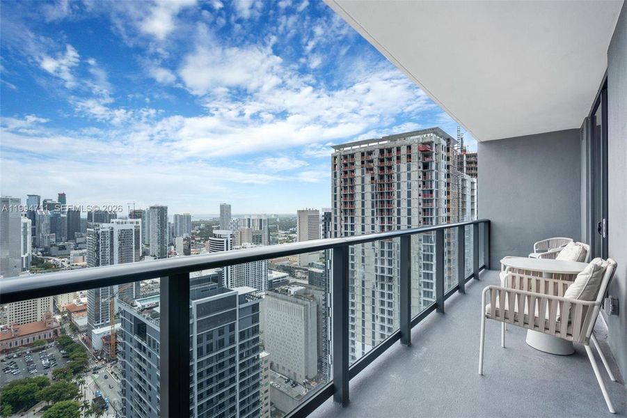 Condo located in Miami, FL showcasing its design and architecture (Image 21).
