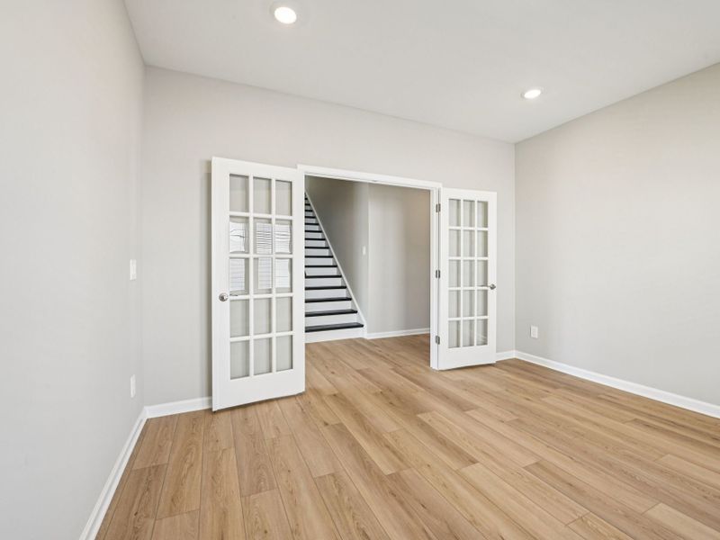 Spacious, unfurnished interior of a new home in Watkins Glen, Raleigh (Image 13).