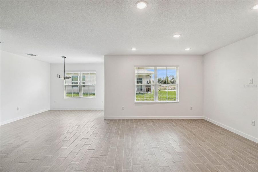 Spacious, unfurnished interior of a new home in Aspire at The Pines, Dunnellon (Image 16).
