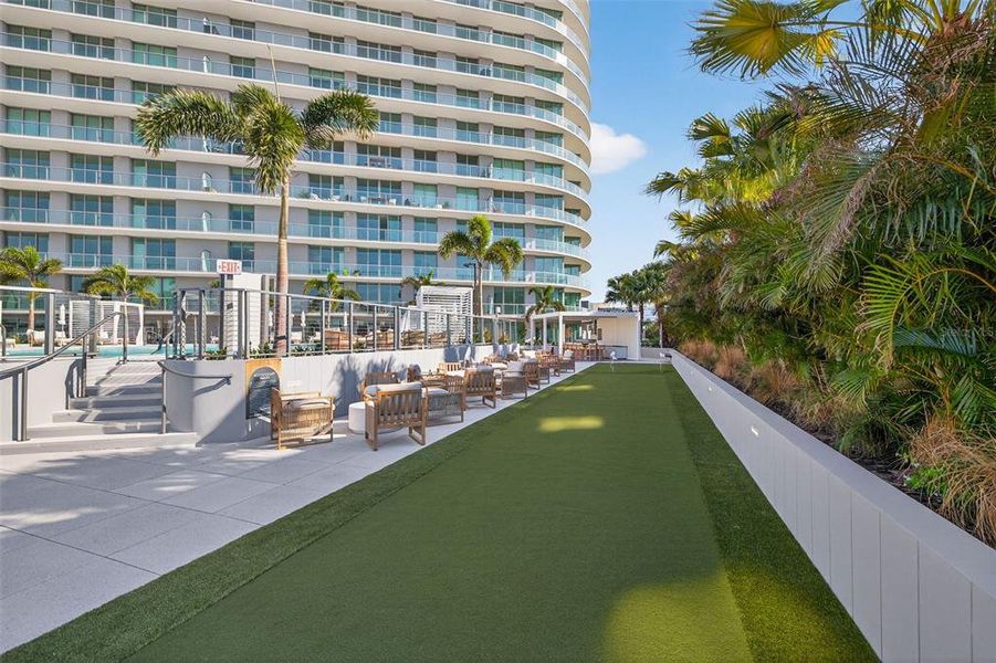 Condo located in St. Petersburg, FL showcasing its design and architecture (Image 36). Condo located in St. Petersburg, FL showcasing its design and architecture (Image 36).