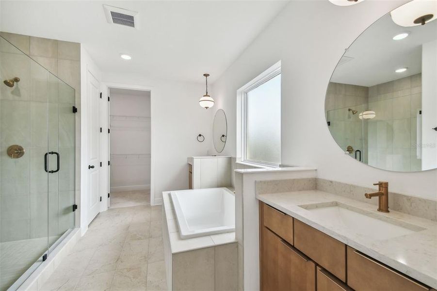 Furnished interior view inside a new home in City of Tampa, Tampa (Image 40). Furnished interior view inside a new home in City of Tampa, Tampa (Image 40).