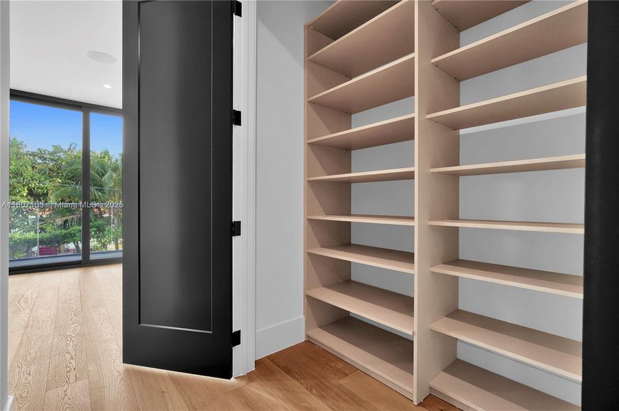 Image 32 of a home in .