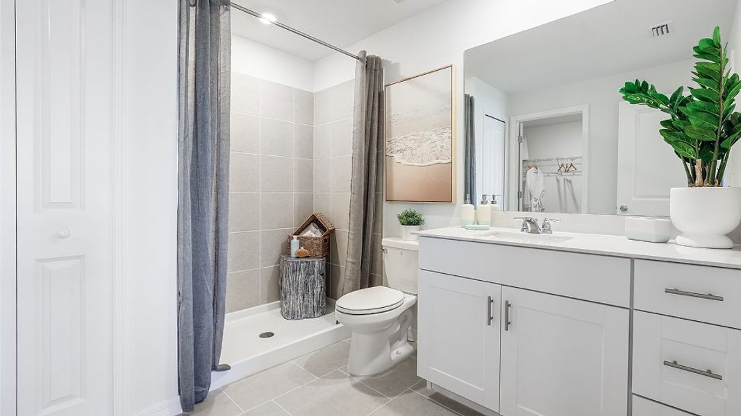 Florida Core P002 Bravo Owners Bath F1 Base5 10 24 25 Florida Core P002 Bravo Owners Bath F1 Base5 10 24 25