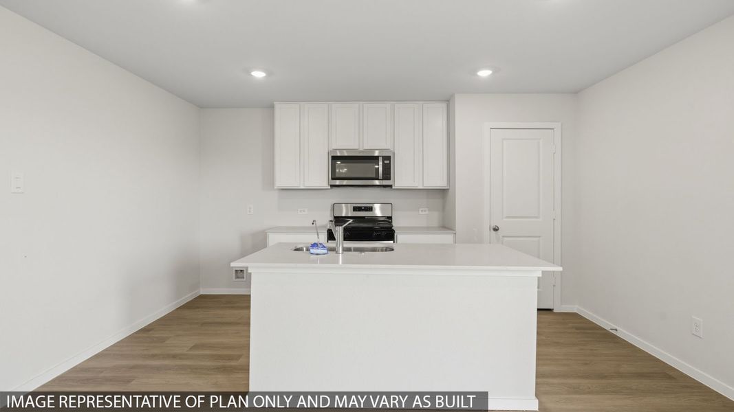 Furnished interior view inside a new home in Lexington Heights, Willis (Image 6).