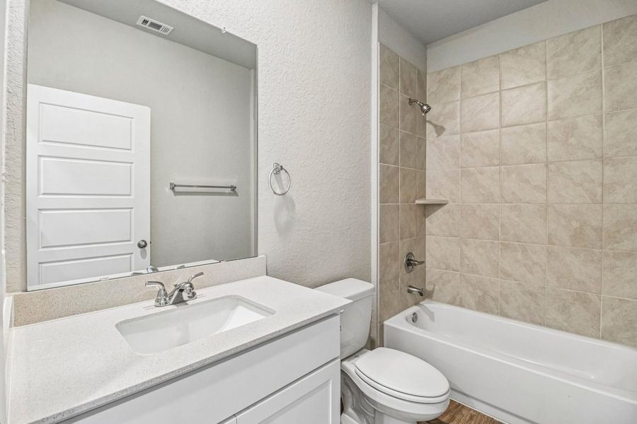 Furnished interior view inside a new home in Applewhite Meadows, San Antonio (Image 10).