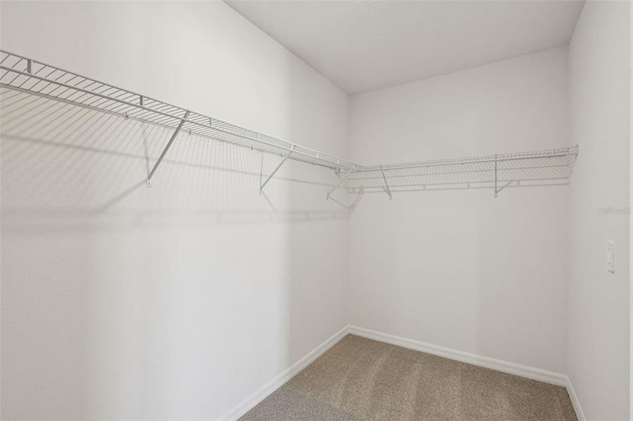 Spacious, unfurnished interior of a new home in Bradbury Creek - Signature Series, Haines City (Image 29).