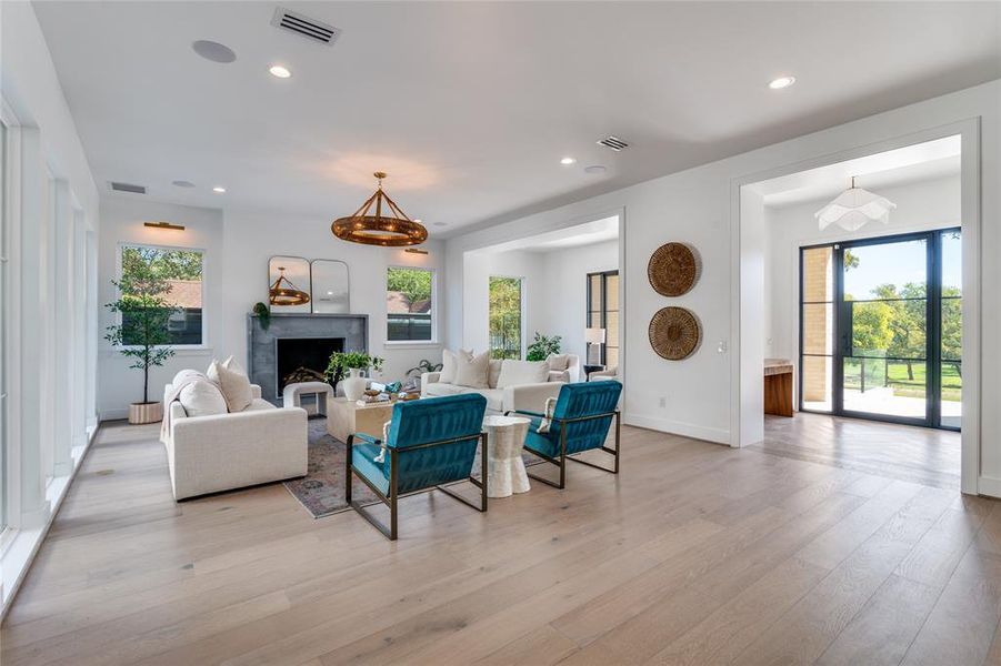 Image 25 of a home in .